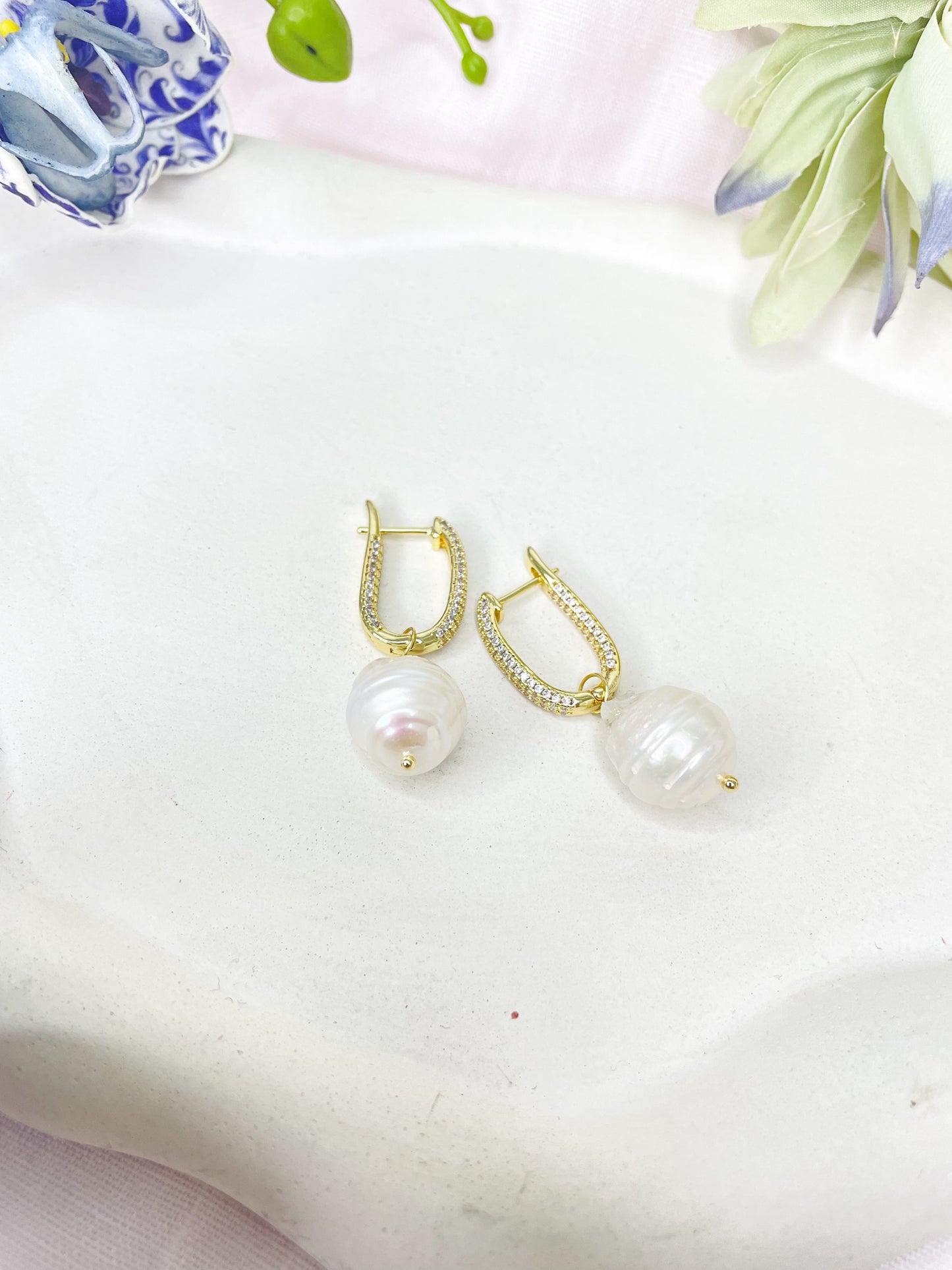 Reggie Shiny Pearl Hoop Earrings