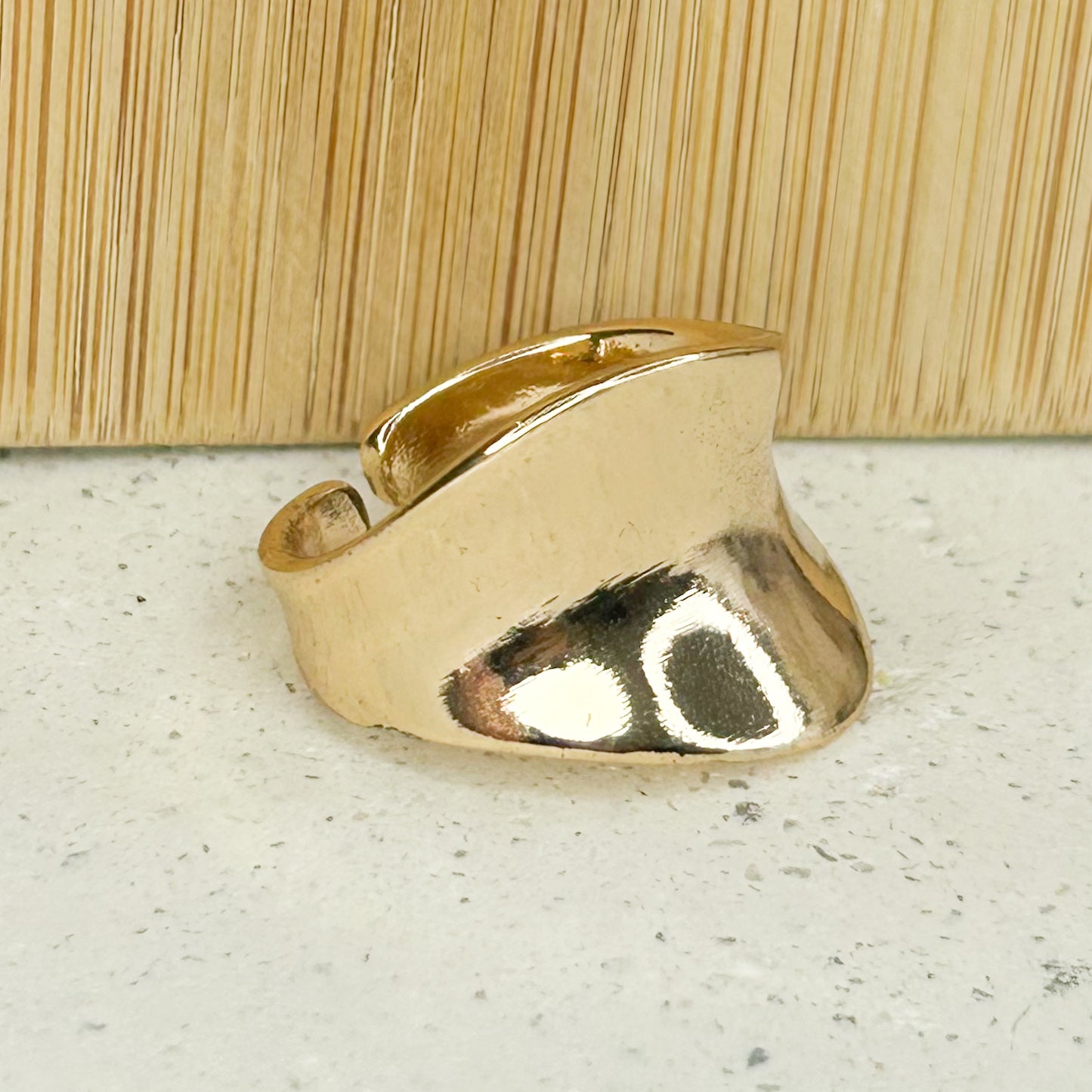 Harper Ring