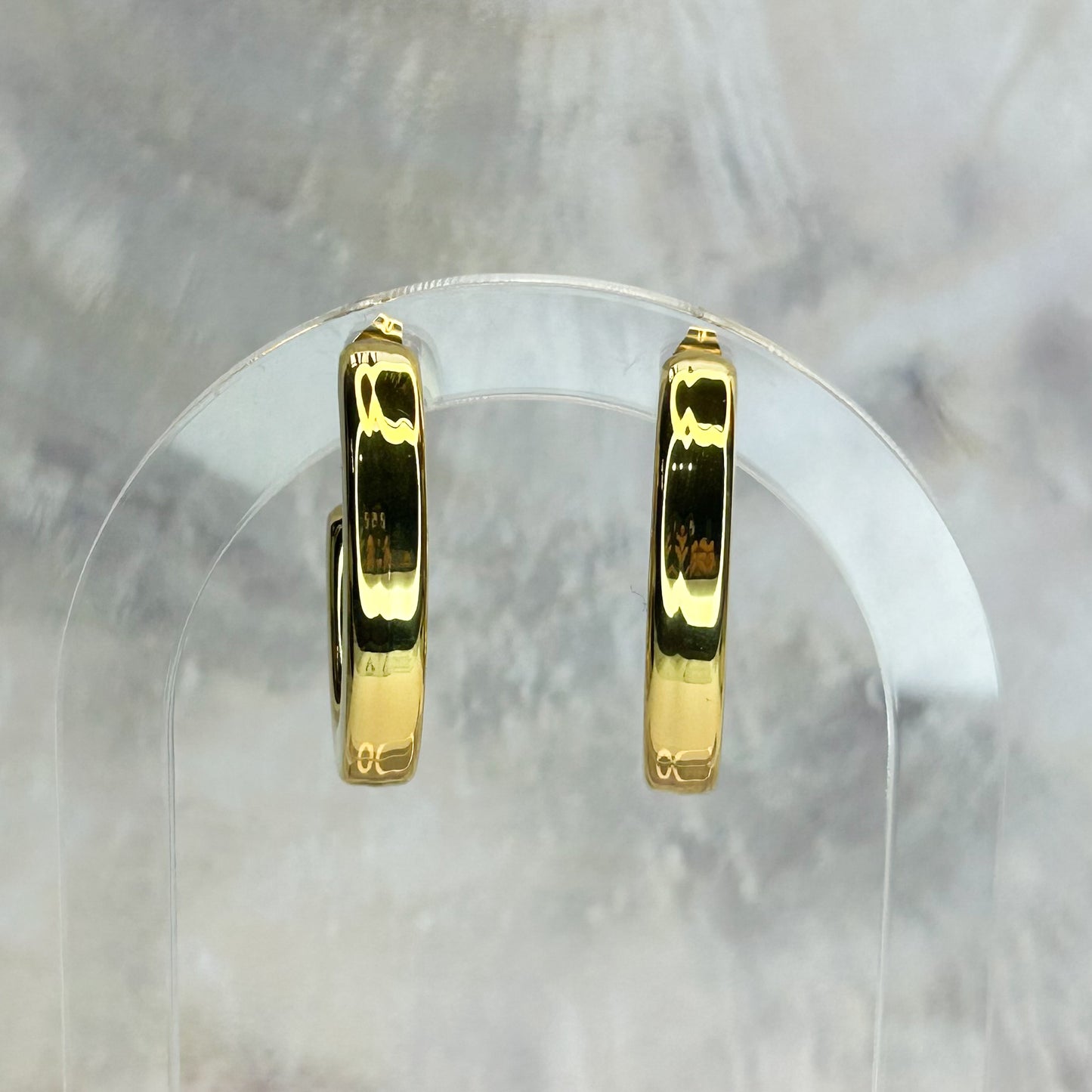 Kyra Gold Stud Earrings