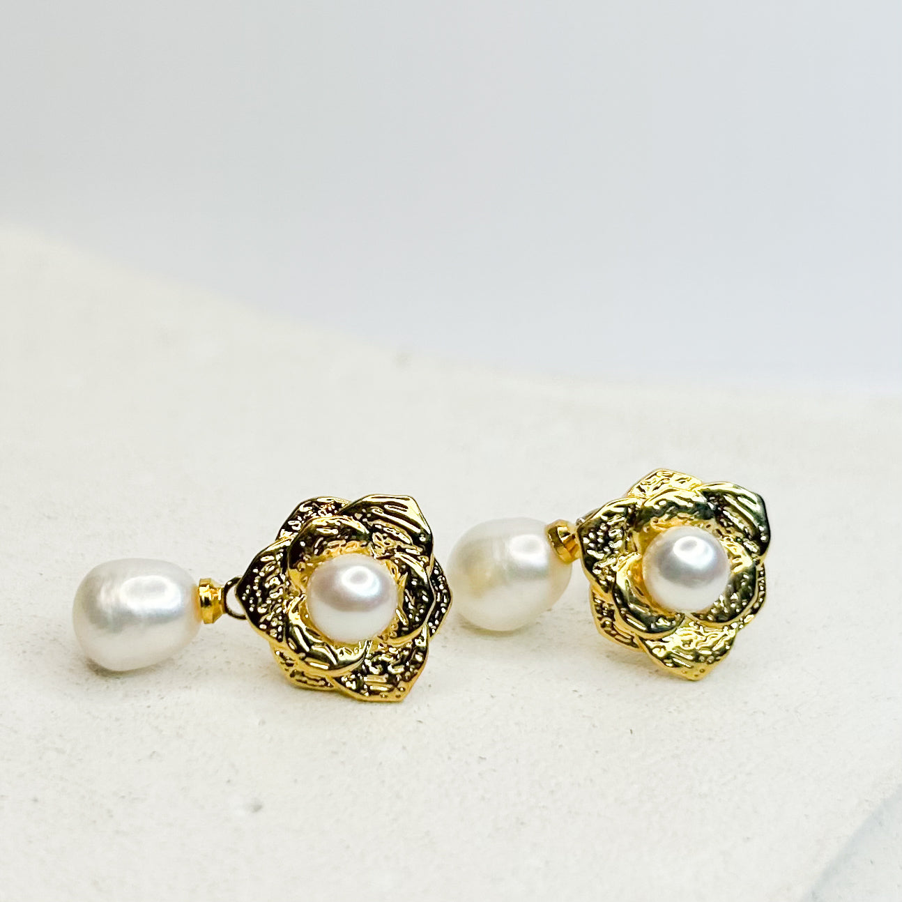 Evelyn Pearl Stud Earrings