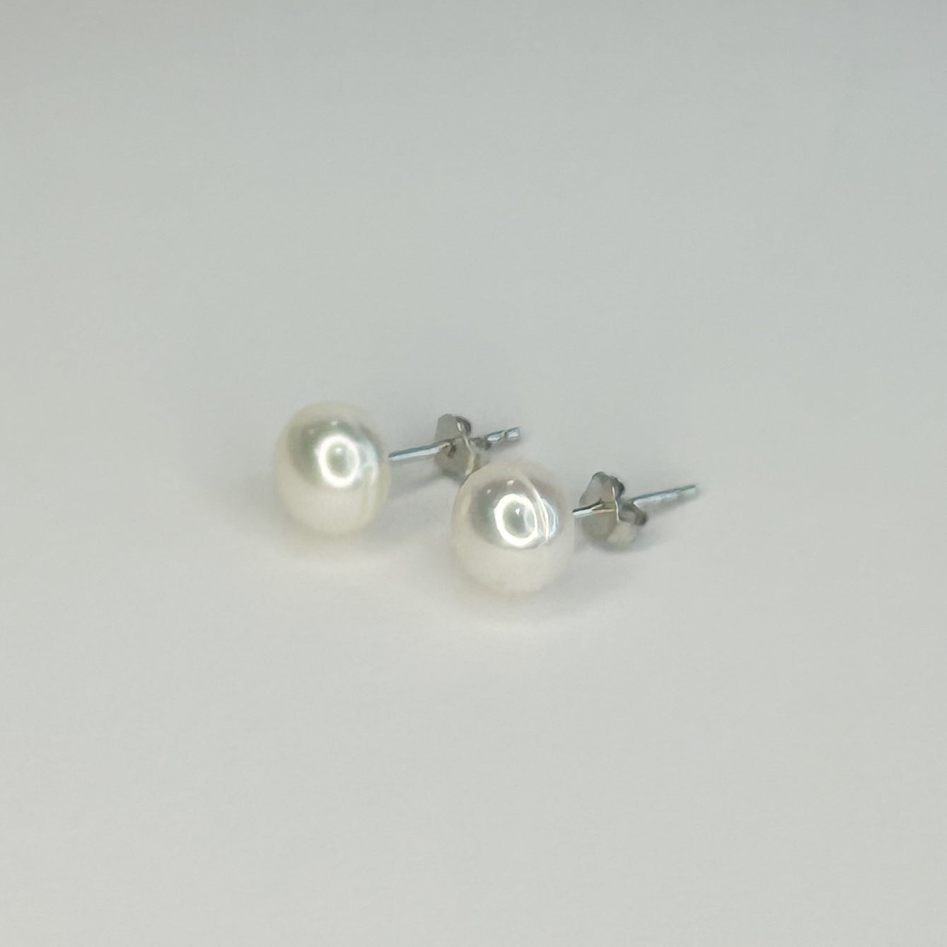 Davina Silver Stud Earrings