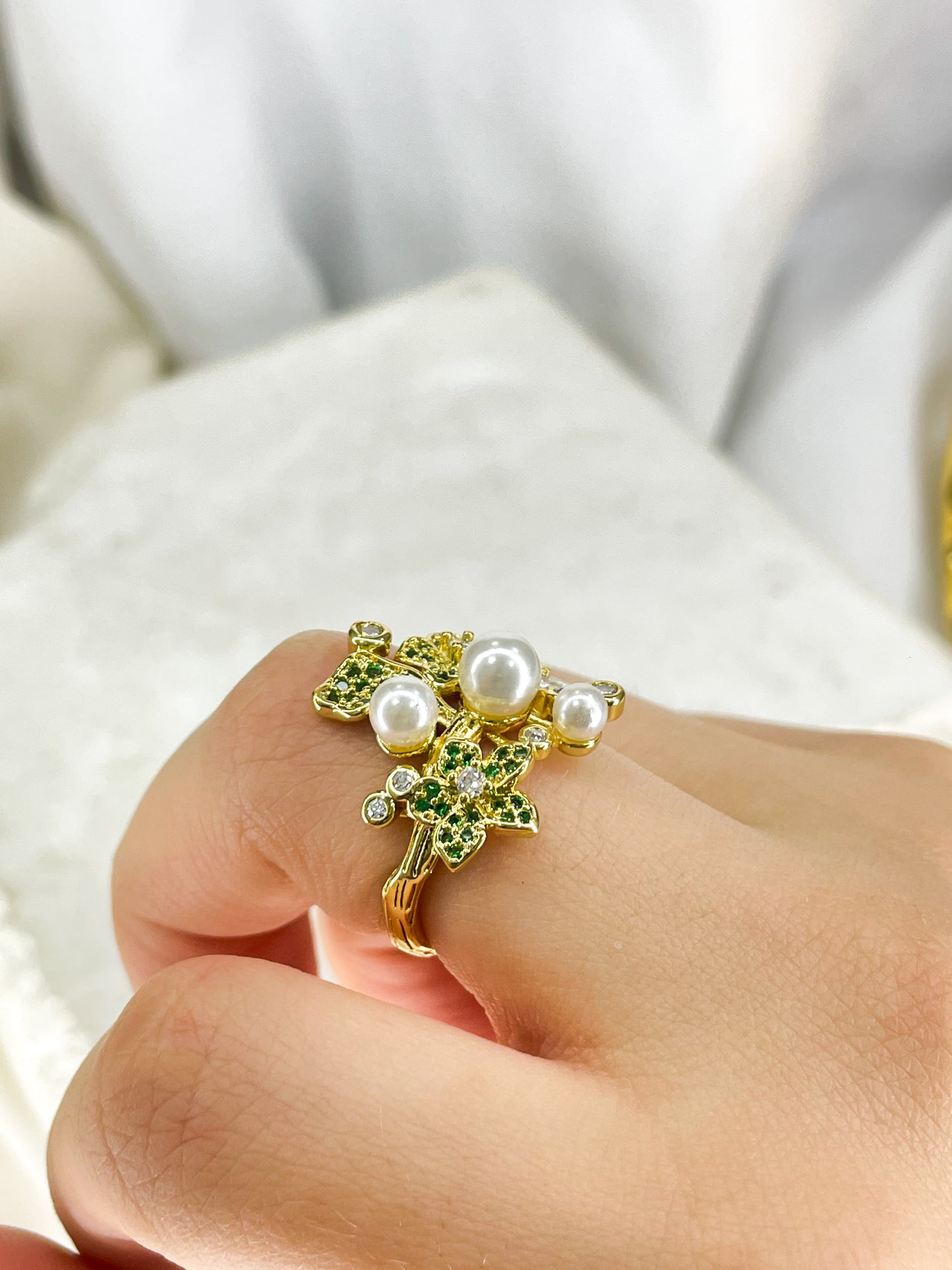 Pearl Ivy Ring