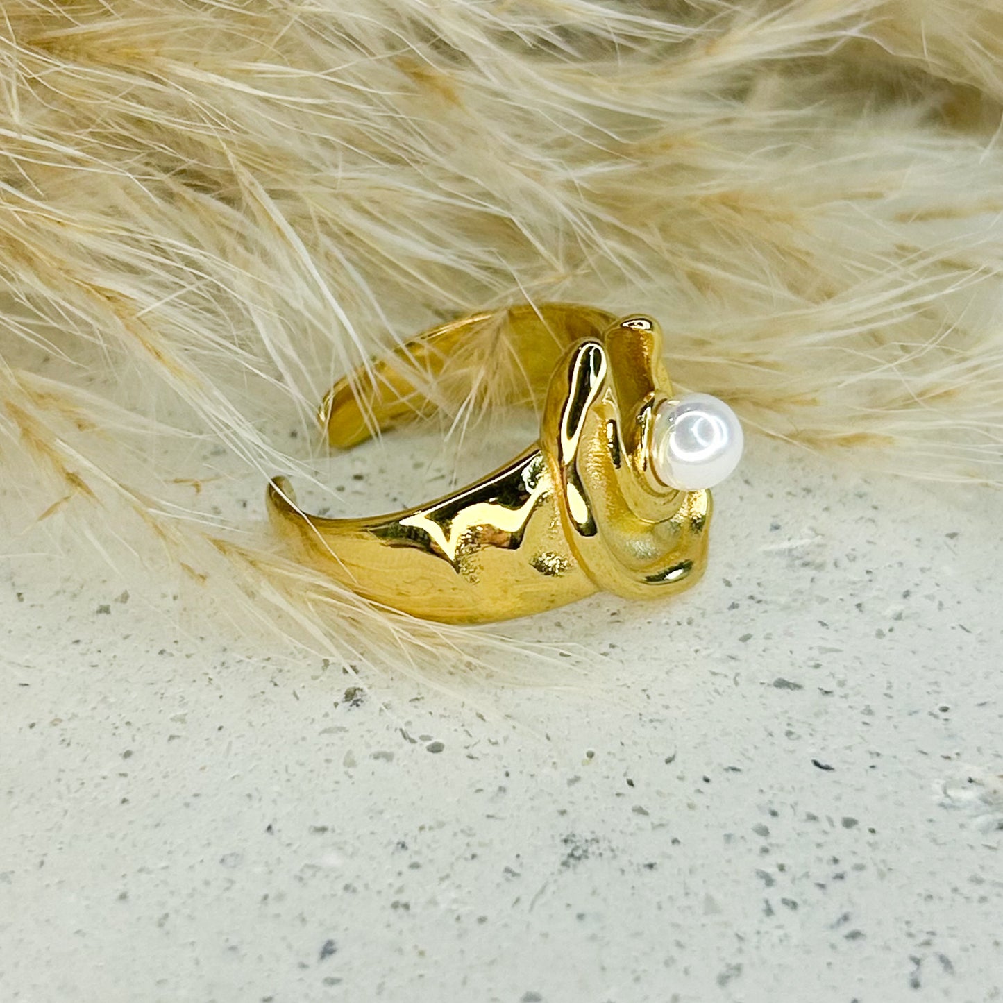 Arianna Ring