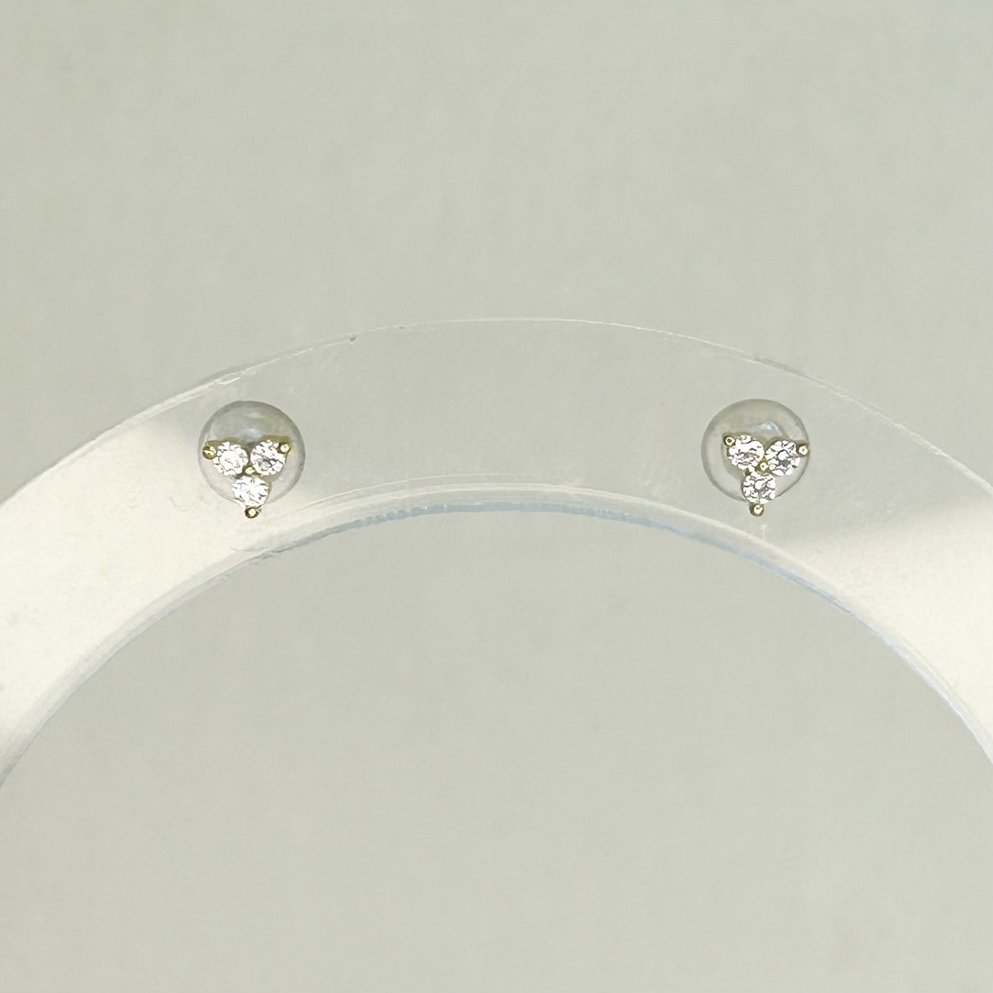 Amy Shiny Stud Earrings