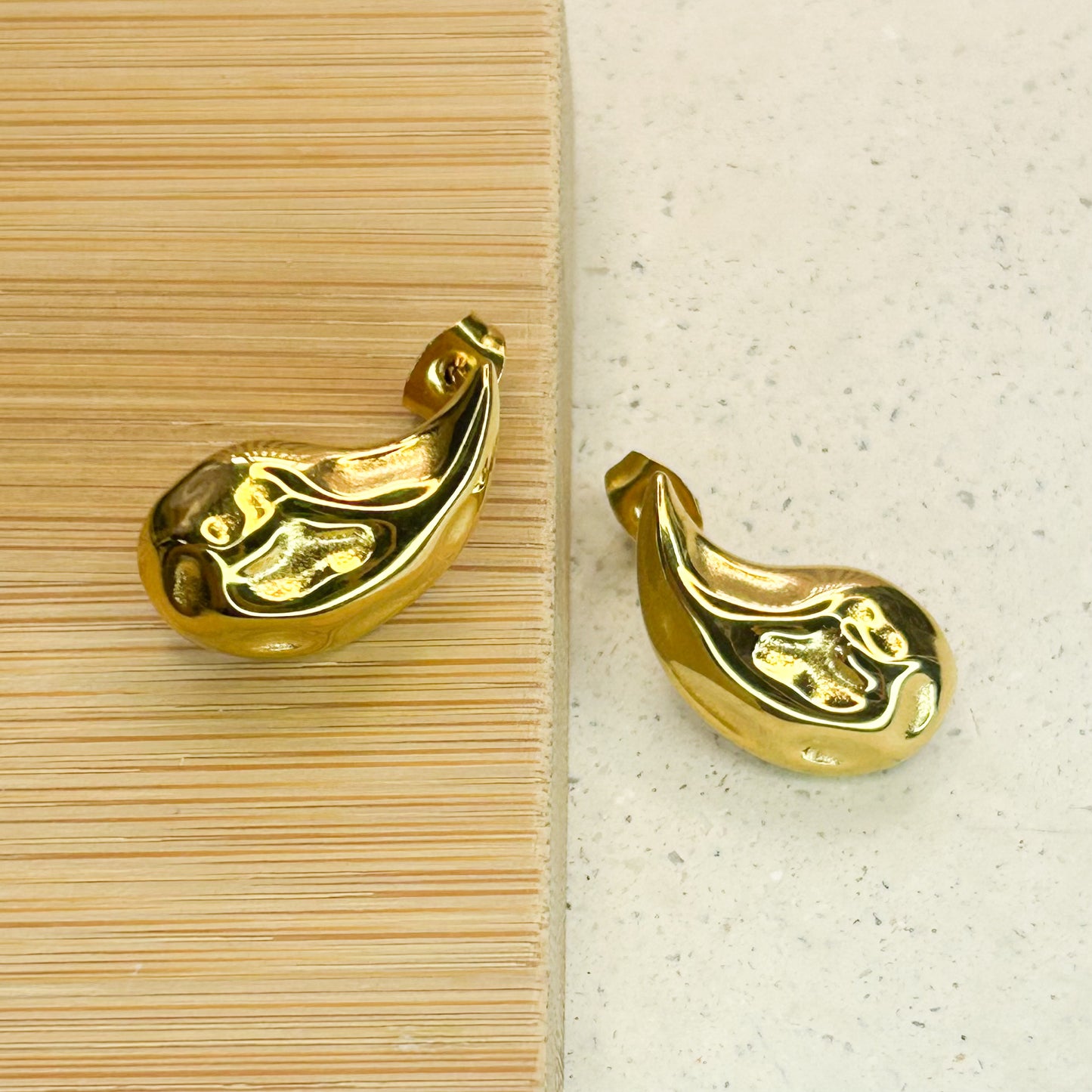 Wanda Gold Stud Earrings