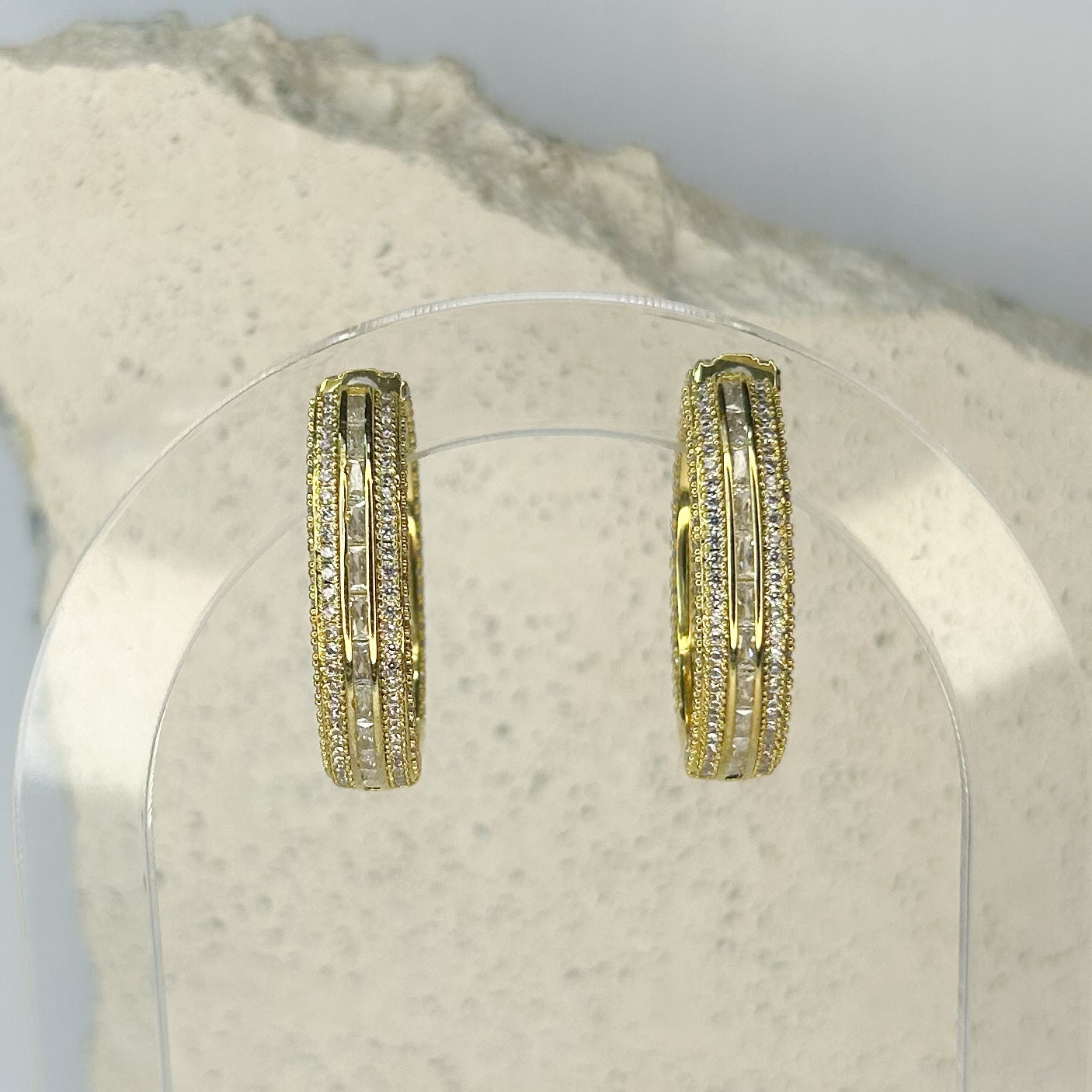 Tyla Shiny Hoop Earrings
