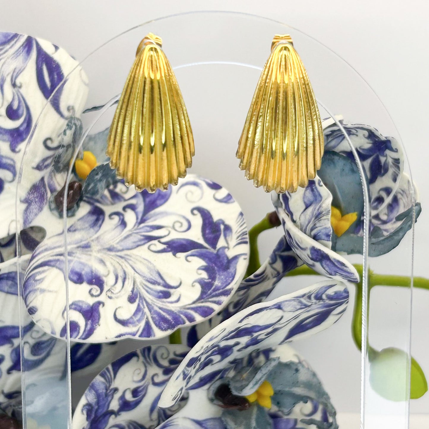 Annabelle Gold Stud Earrings