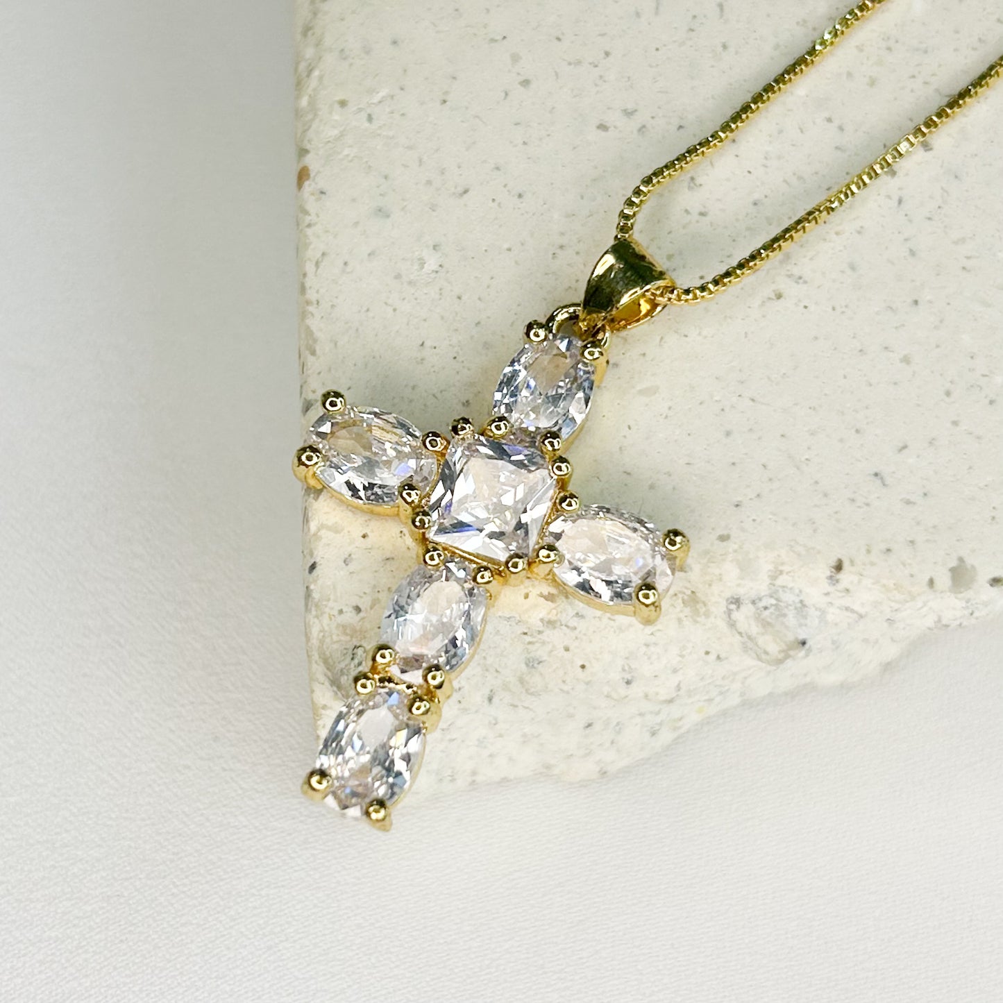 Merrily Necklace