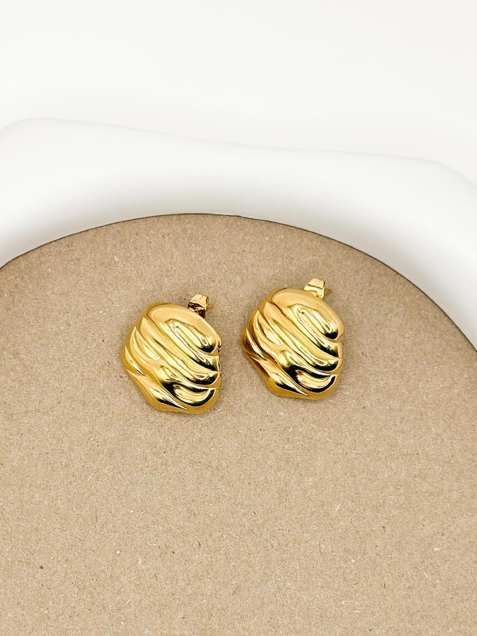 Luzia Gold Earring