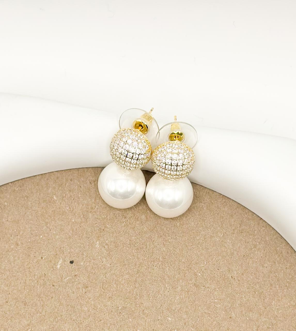 Zeia Pearl Gold Earring