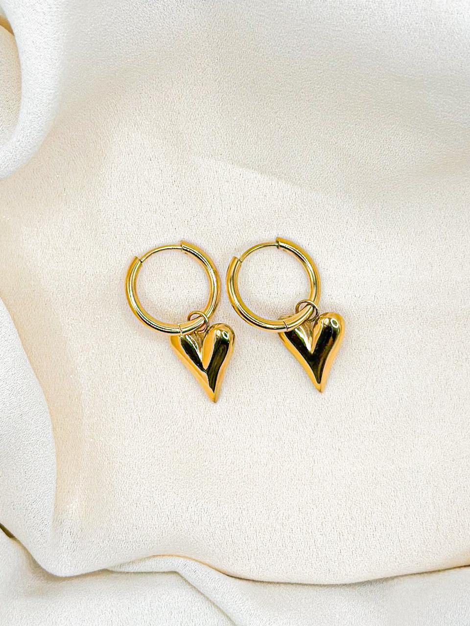 Loras Gold Earrings