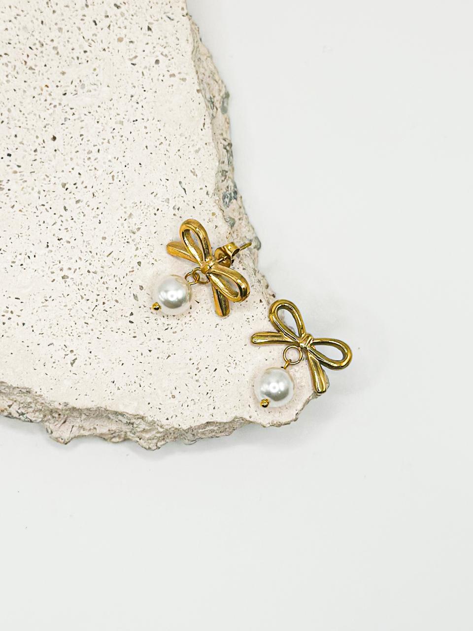 Liora Pearl Earrings