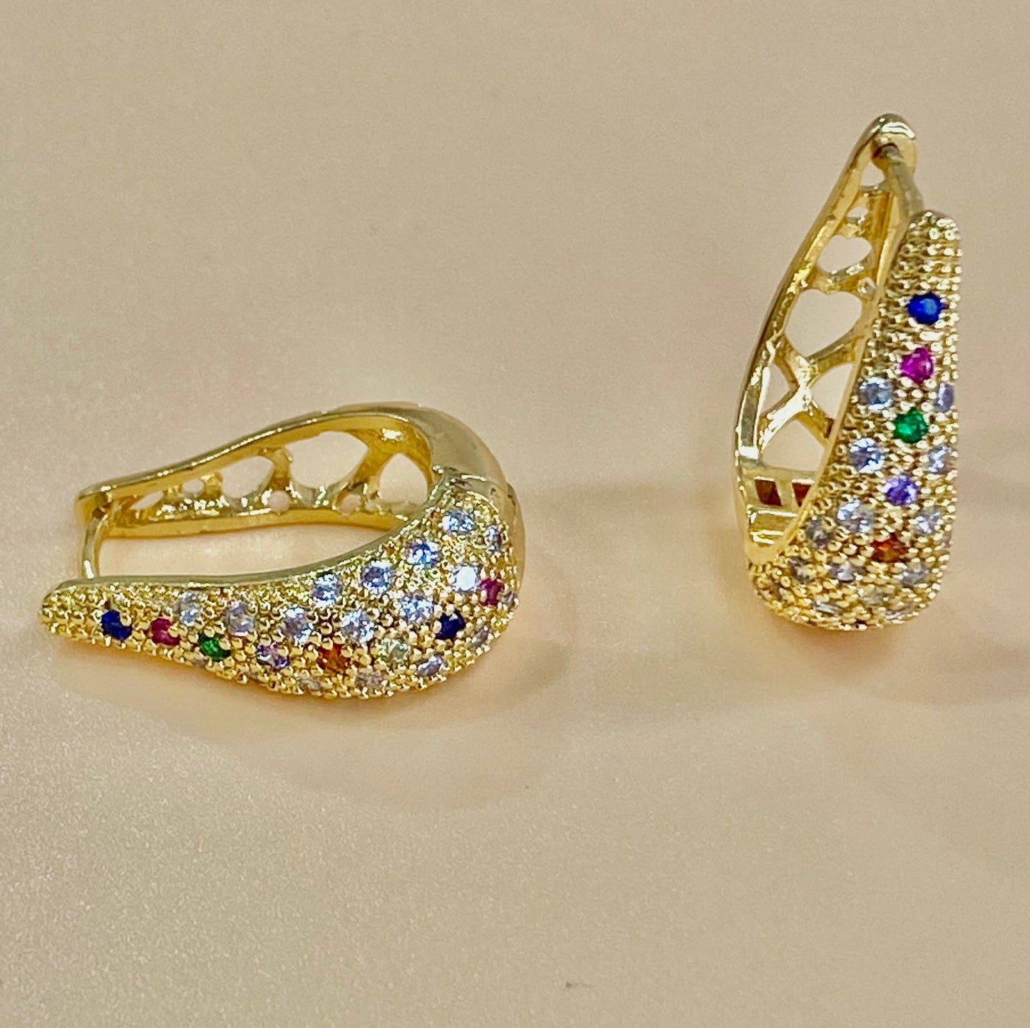 Aritos Irma Shiny Stud