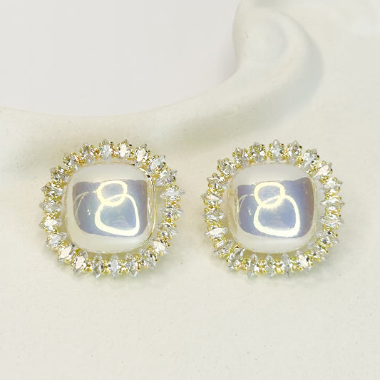 Rosalie Pearl Stud Earrings