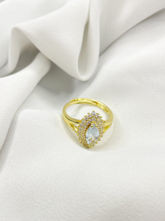 Corssetta Ring