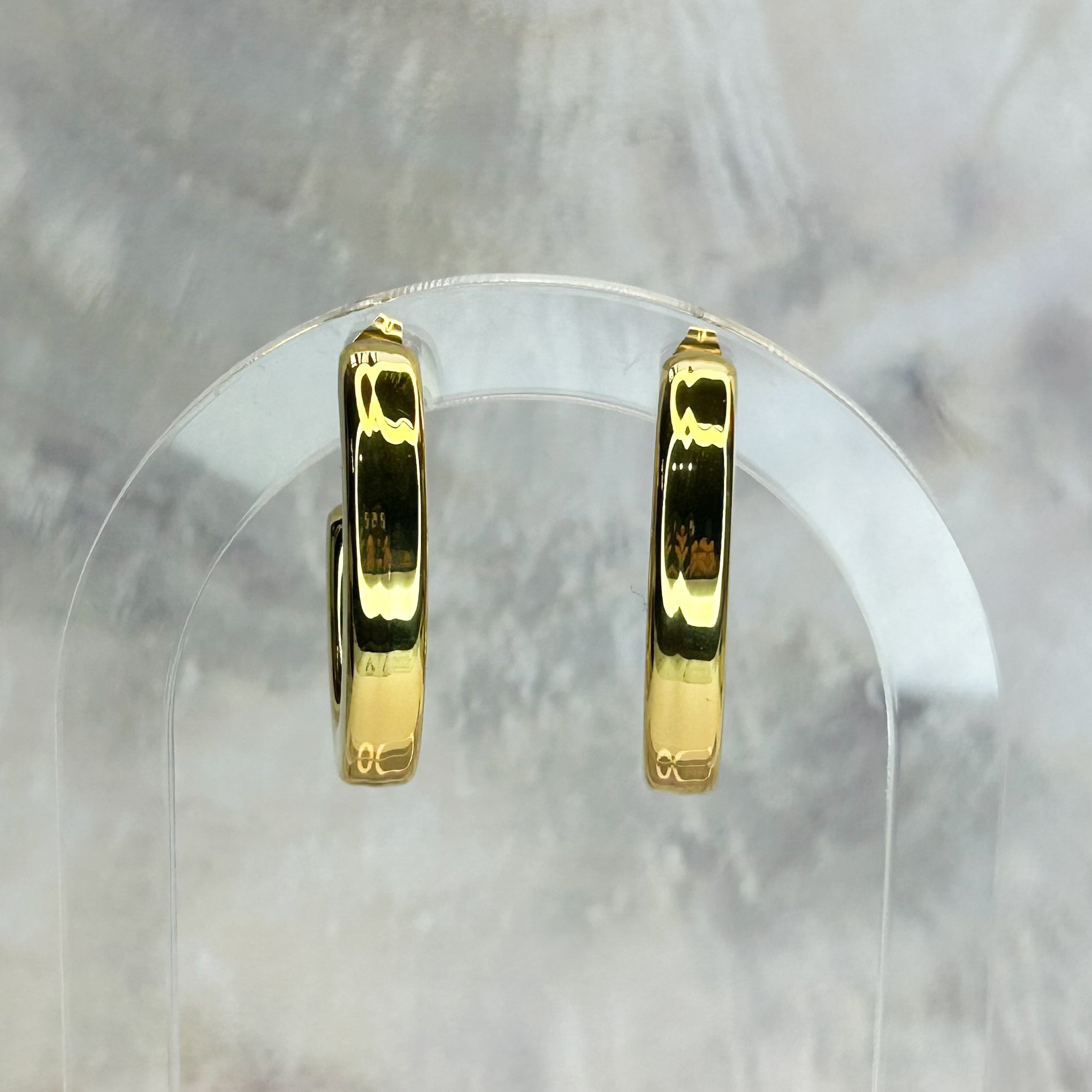 Kyra Gold Stud Earrings