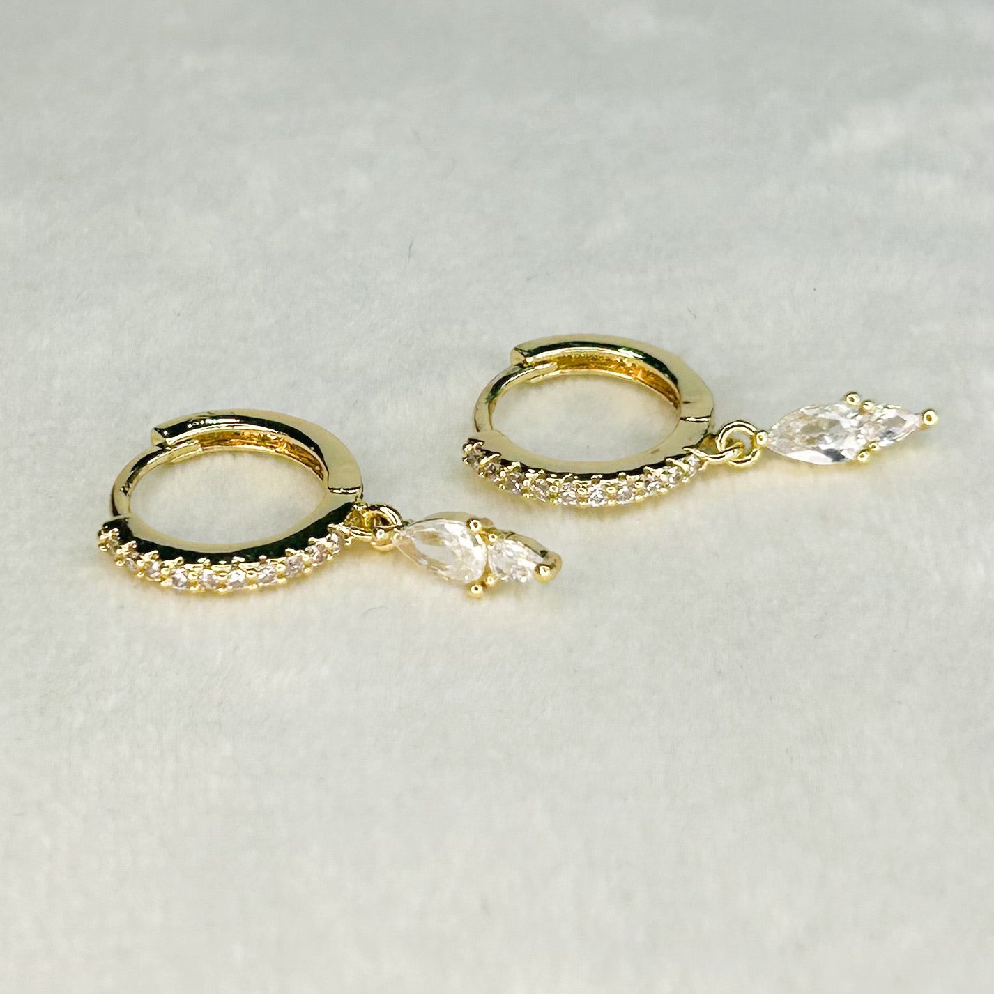 Jorac Shiny Huggie Earrings