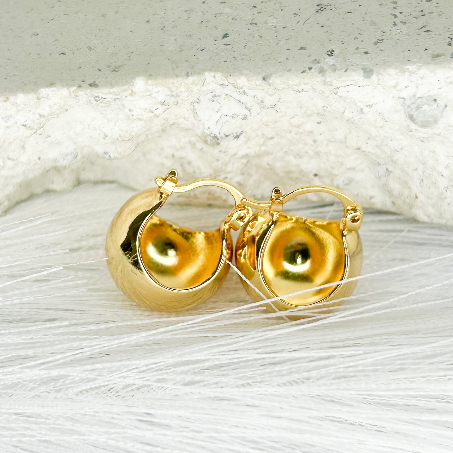 Jeni Gold Hoop Earrings