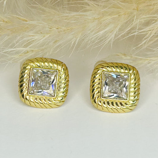 Peony Shiny Stud Earrings