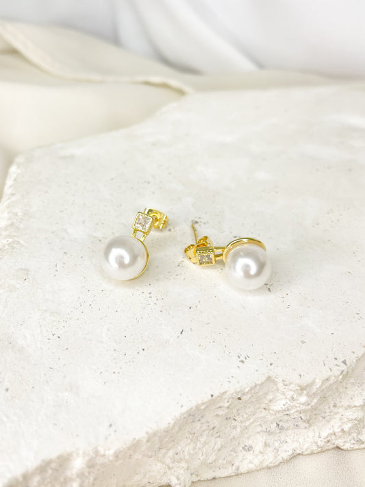 Leena Pearl Gold Stud Earrings