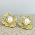 Poppy Pearl Stud Earrings