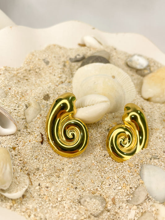 Sand Gold Stud Earrings