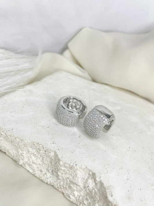 Meg Silver hoop Earrings