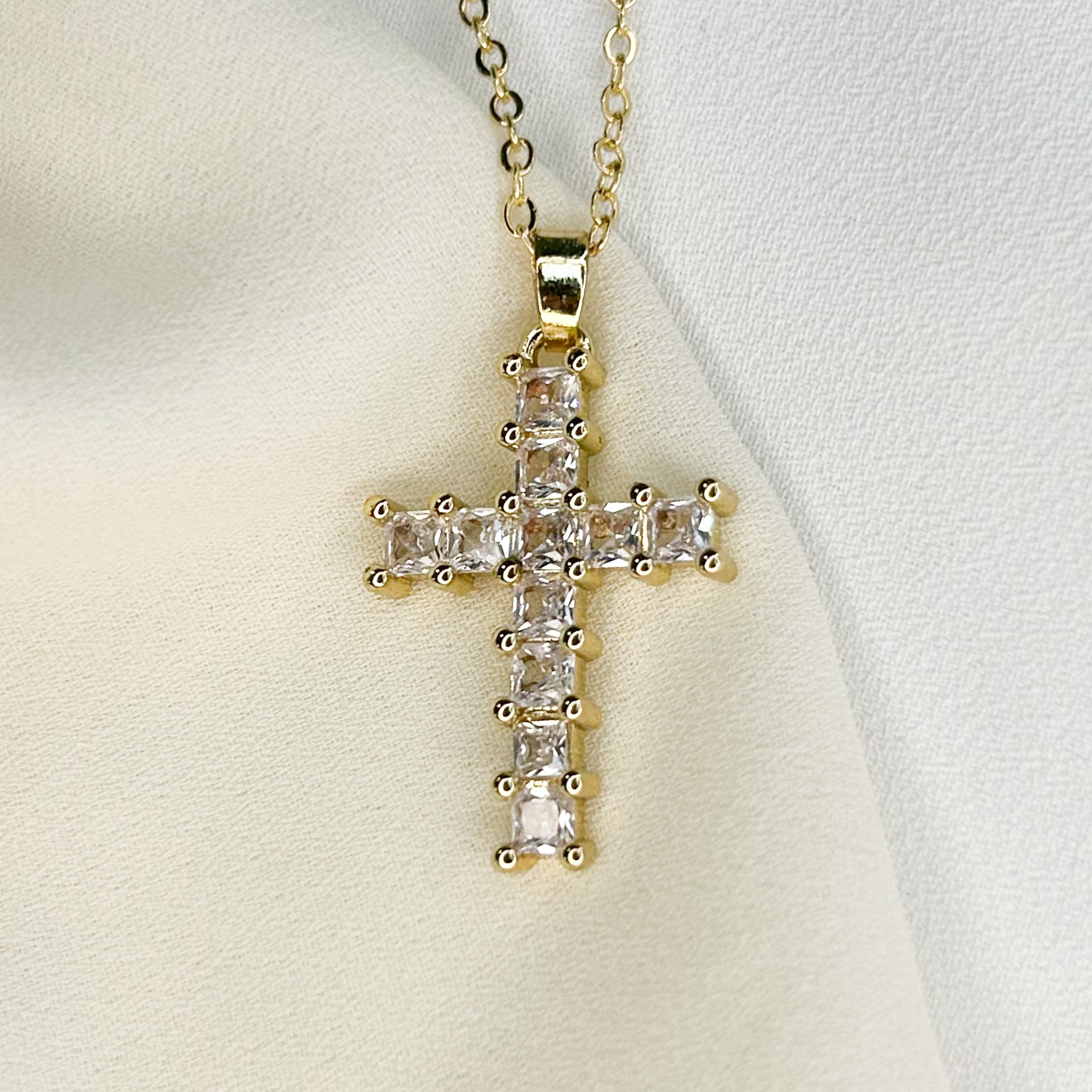 Julia Necklace