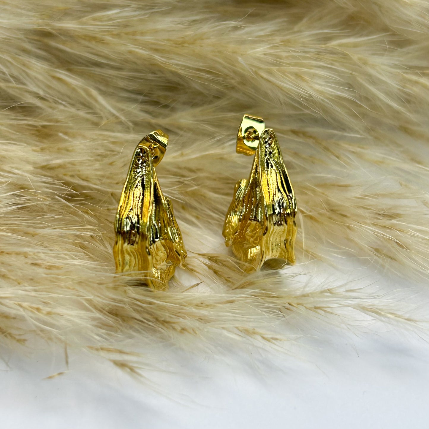 Andra Gold Stud Earrings