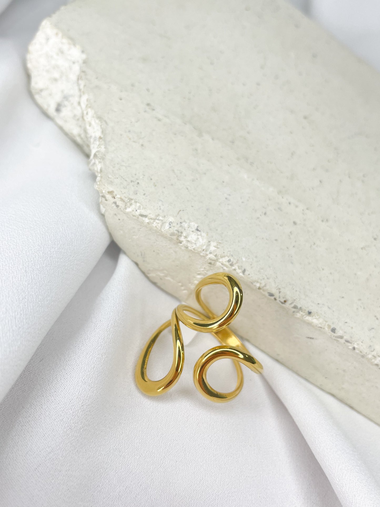 Storm Ring