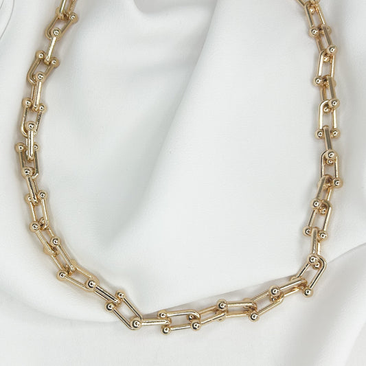 Alice Necklace
