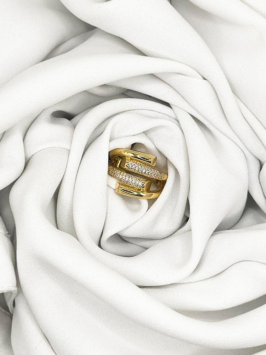 Elira Ring