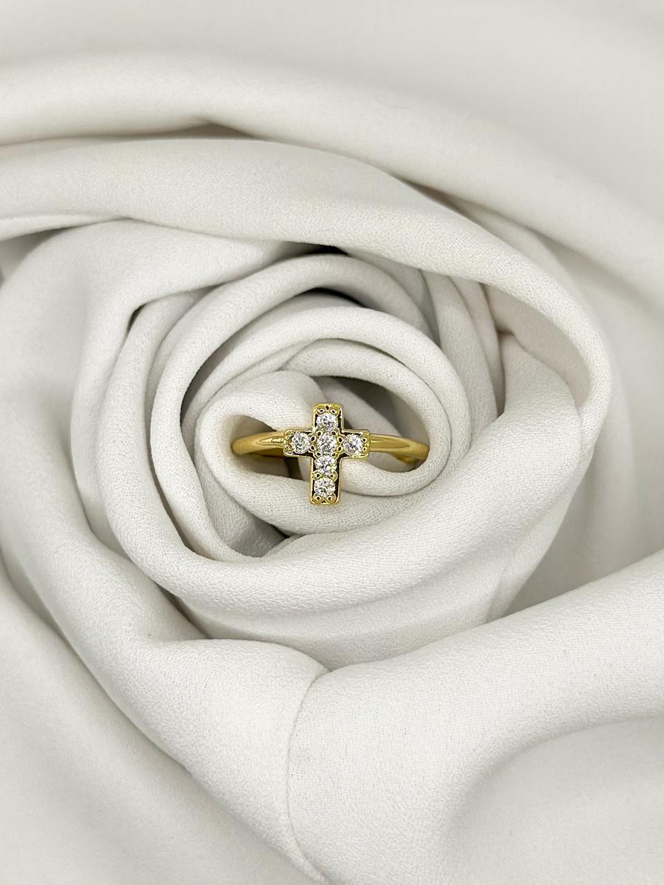 Eve Ring