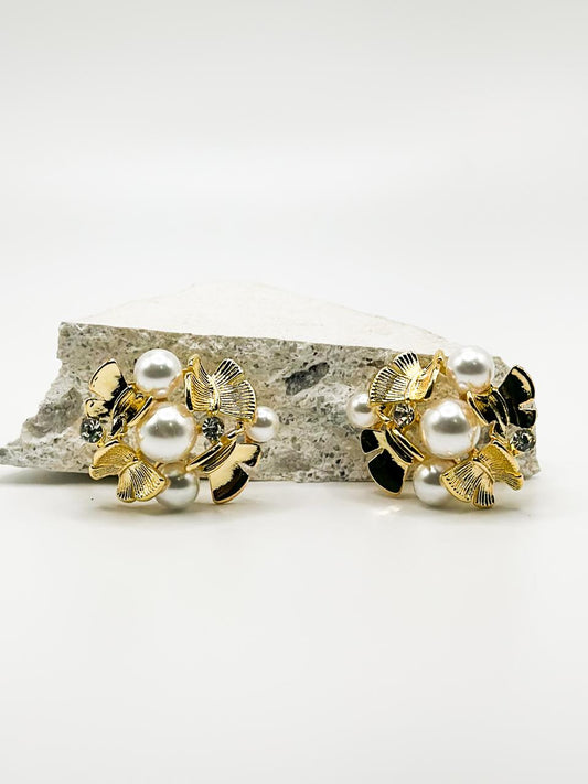 Vivara Pearl Earring