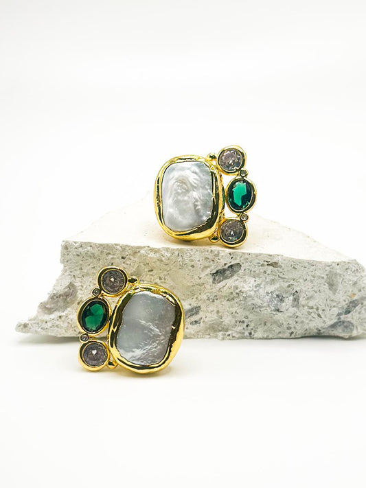 Avene Gold Earring