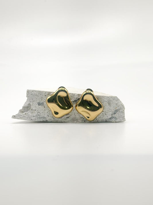 Rosavine Gold Earring