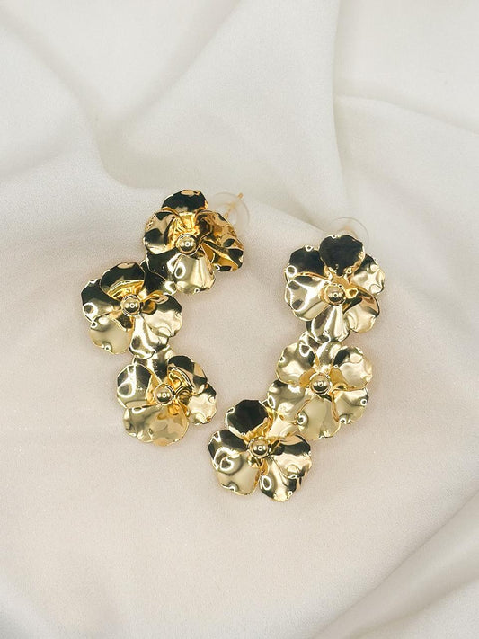 Velora Gold Earrings