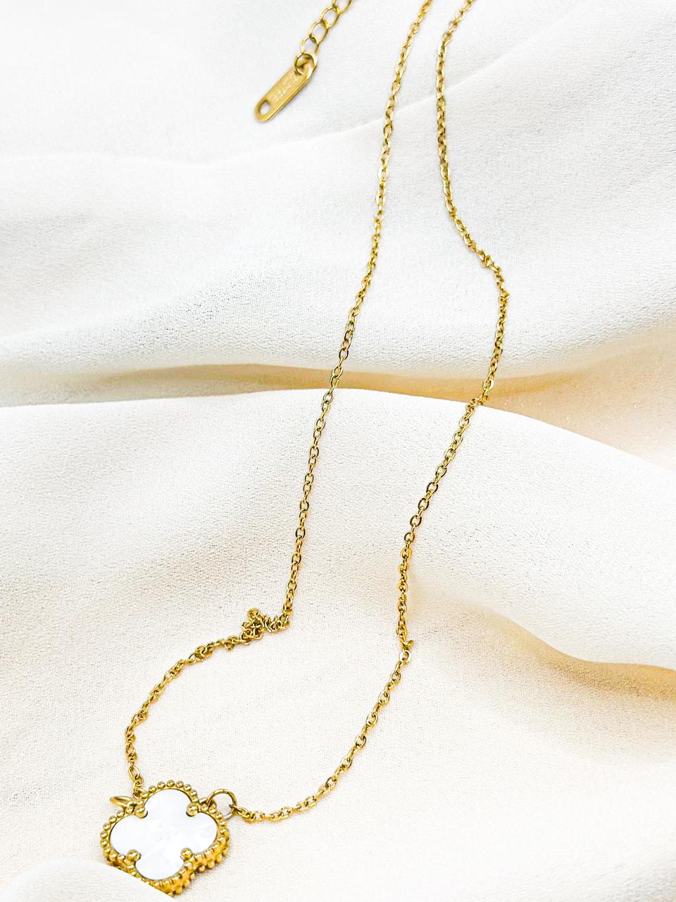 Corlys Necklace