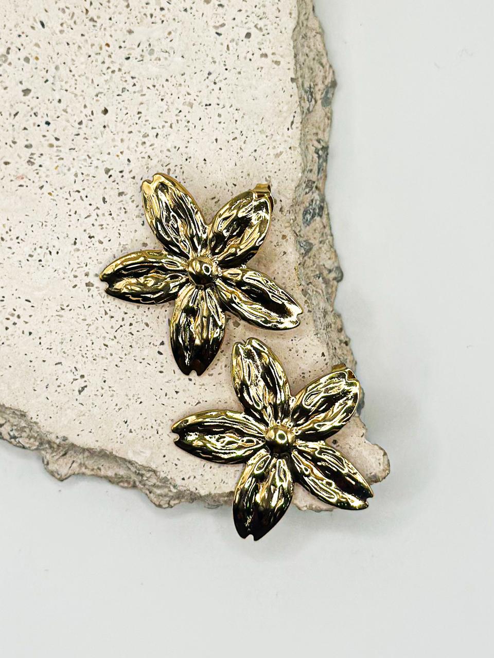 Lumea Gold Earrings
