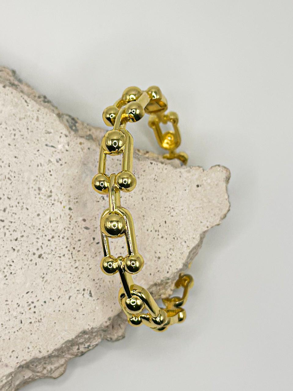Balmora Bracelet