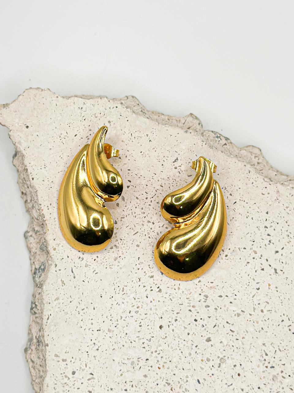 Ena Gold Earrings