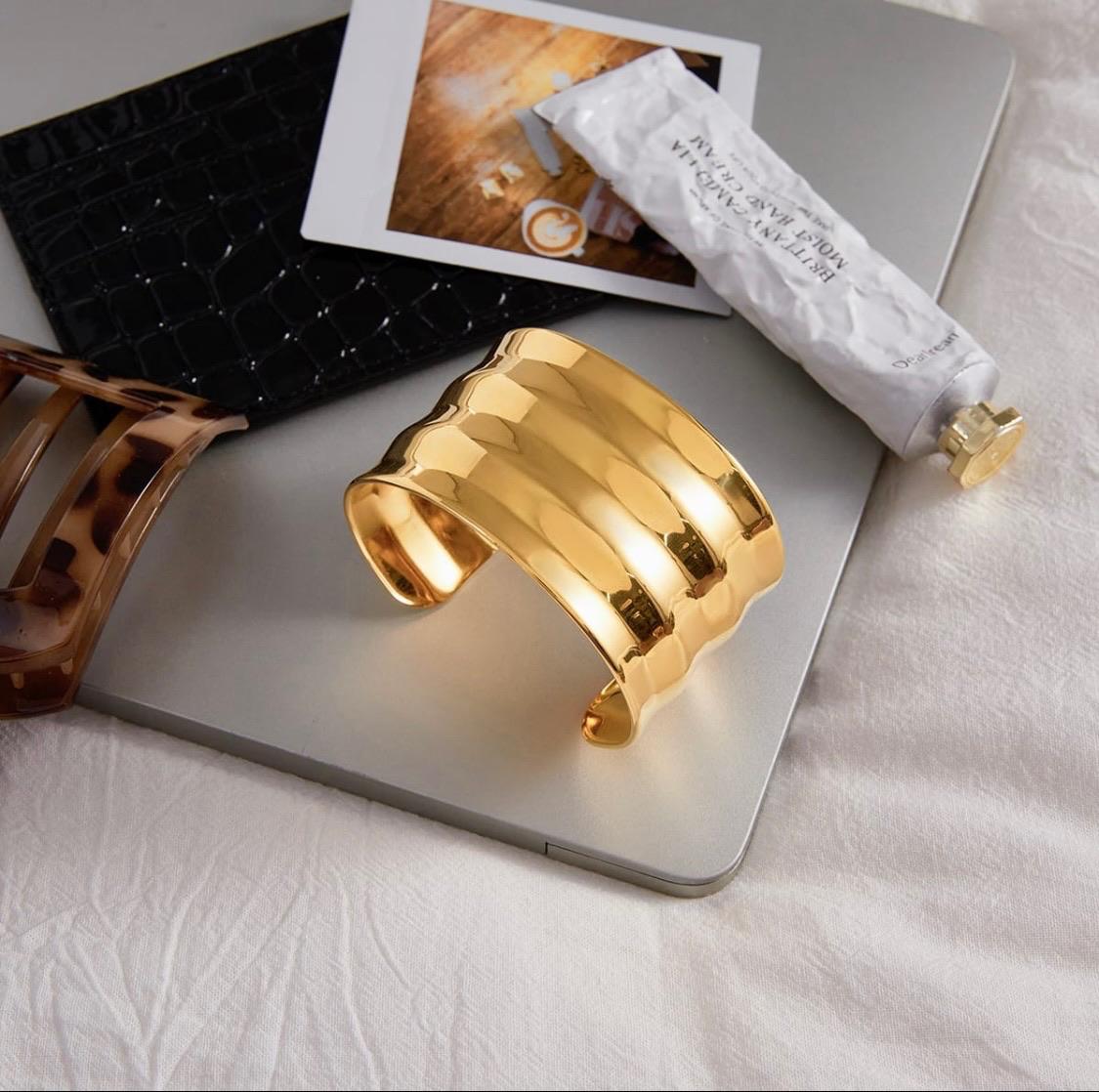 Ovia Bracelet