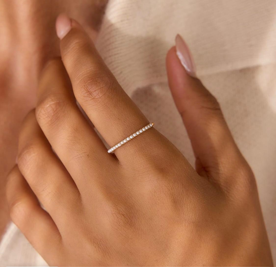 Vitt Ring