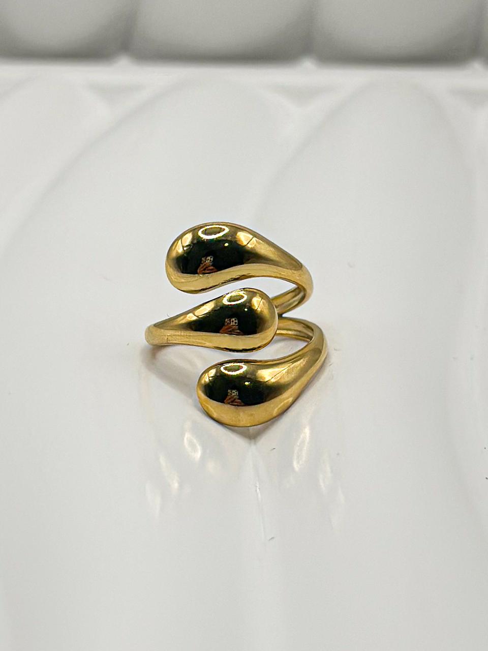 Lune Ring