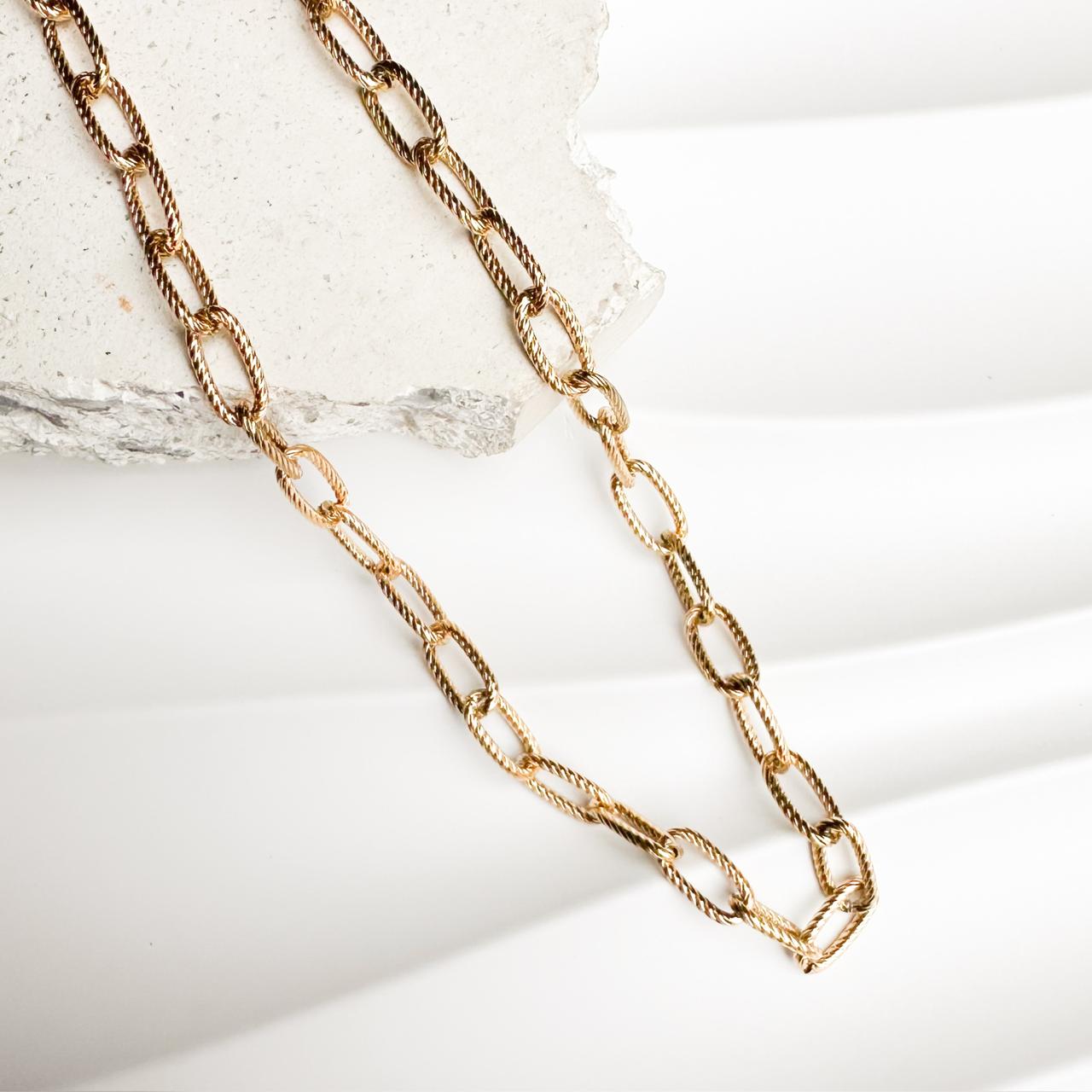 Velisse Necklace