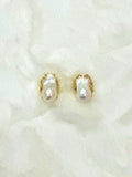 Evane Pearl Earrings