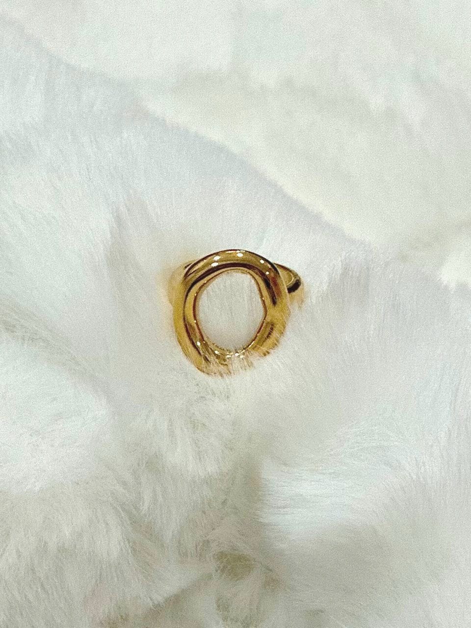 Isea Ring