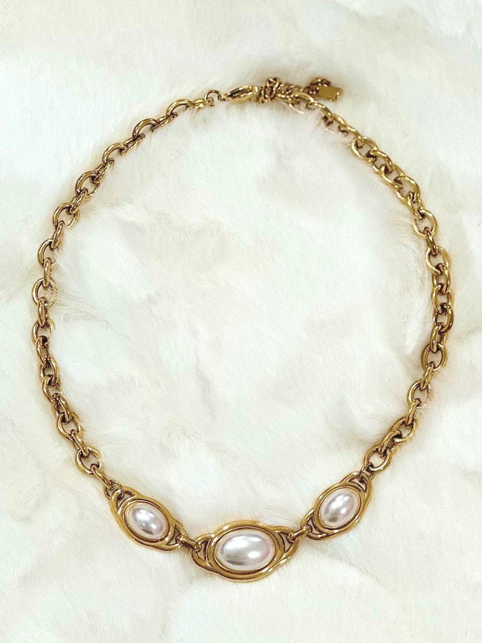 Auren Necklace